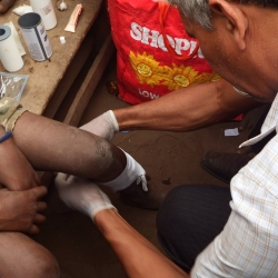 Atendimento a crianças em Chavundira, Tete e Moçambique, na África