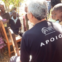 Atendimento aos moradores de Chipindauwe, Manica, Sofala