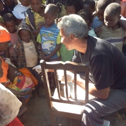 Atendimento aos moradores de Chipindauwe, Manica, Sofala